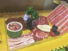 -犟牛家·榴莲烤肉(五棵松店)