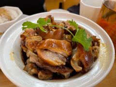 酱卤糯猪手-金戈戈香港豉油鸡(皇庭广场店)