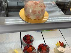 -花花卷卷·鲜食蛋糕(静安久光百货店)