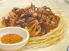 -品海楼·大连海胆锅贴馆(东港店)