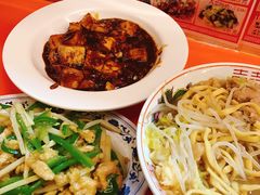 -拉面莊夢語＆中华料理八椿