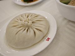 蟹黄汤包-怡园饭店-餐厅(四望亭店)