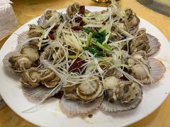 油泼扇贝-1910老鲁味海鲜·戳子肉·青岛菜(金沙滩店)