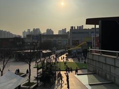 -证大大拇指广场(芳甸路店)