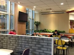 大堂-麦当劳(春风店)