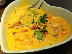 -大头虾越式风味餐厅(光明广场店)