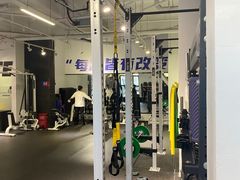 -汗水空间私教健身连锁(SM广场店)