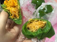 蛋黄肉松青团-许阿姨糕团店(南京总店)