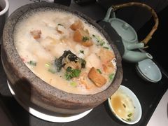 上海咸豆浆煨鱼片-避风塘·老港味餐厅(虹口龙之梦店)