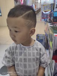 -Oh my head儿童理发(绿地·新田360店)