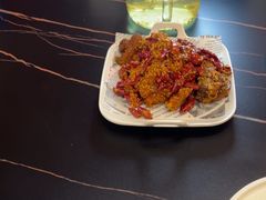 -扒虾小妹儿麻辣海鲜(宏图街店)