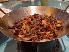 -呷湘厨·鱼汤捞饭·剁椒鱼头·辣椒炒肉(国家会展中心店)