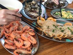 -红月湾海鲜饭店•沙滩海景(双月湾店)