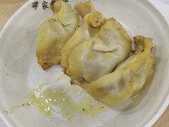 笋肉锅贴-蒋家桥饺面店(东关街店)