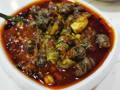-凤凰路何眼镜香辣蟹(花果园店)
