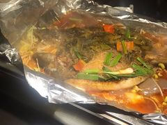 -愿者上钩·纸包鱼(翻身店)