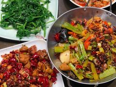小炒卤肥肠-良泉足疗