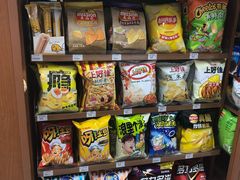 -全家便利店(宜山路站店)