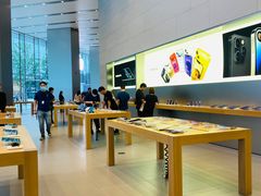 -Apple零售店(华贸购物中心店)