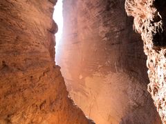 -天山神秘大峡谷