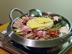 -恩你小木屋·韩式料理(假日广场店)