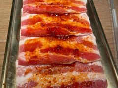 秘制牛五花-西塔老太太泥炉烤肉(北京望京店)