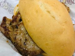 明星t骨猪扒包-L猪扒包(天河购书中心店)