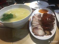 -花少爷的粥(中贸广场店)