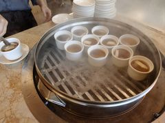 -大中华希尔顿酒店-念自助餐·嗨啤·小龙虾