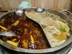 -肖肖酸萝卜鱼火锅(总店)