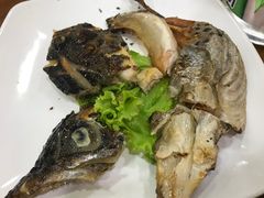 -青瓦餐厅·生鱼片·韩园烤肉(西塔店)