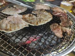 铁板五花肉-喝丢一只鞋·东北烤肉·烧烤·铜火锅(江宁店)
