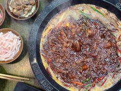 -黄潇洒老火锅(九眼桥宏济巷店)