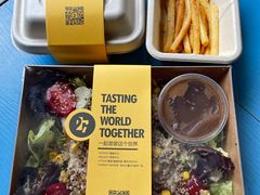 -HELLO 27 意面·沙拉·帕尼尼