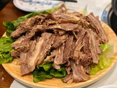 -乡土特色.冷锅鱼.牦牛肉汤锅