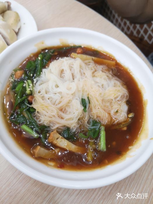 太婆抱罗粉…海南特色小吃(一市场店)陵水酸粉图片