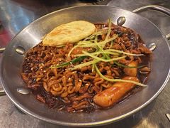 炸酱拉面-富乐满韩国正宗炸鸡韩国料理(虹泉路店)