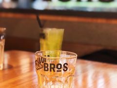 -Moka Bros 摩卡站(嘉华店)
