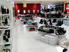 -云柏鞋业(十里堡店)