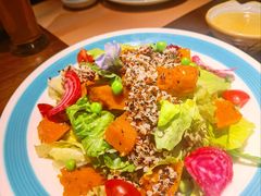 牛油果芝士风味沙拉-山葵家·创意料理(EFC欧美广场店)