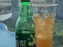 -深圳国际会展中心希尔顿酒店(前海华发冰雪世界店)