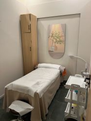 -禾壹净·素颜美问题肌肤修护中心