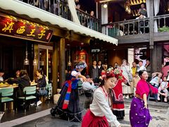 -桥边小楼·手工云南菜·古城观景小楼