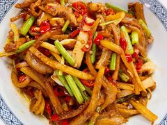 -新李记 · 口味菜馆(南郊公园店)