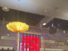 -毛辣果·贵州红酸汤牛肉火锅(西单店)