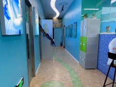 -Swim斯卫姆国际儿童游泳中心(红博中央公园店)