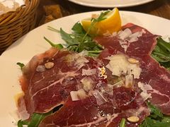 风干牛肉配芝麻菜-La Tavernetta(Bar à Vin)(乌鲁木齐路店)