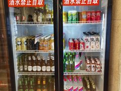 零售区-喜悦小串海鲜烧烤大排档(高新万达店)