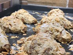 -山下面包坊(湖滨店)