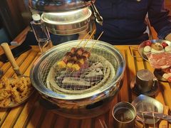 -叽叽扎扎烤肉场(生态城万达店)